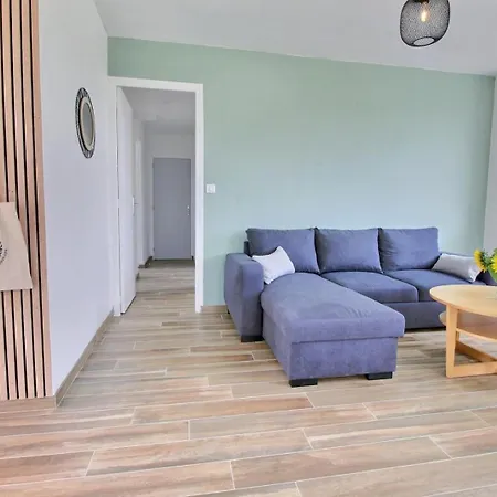 La Maison De Pomeleuc Holiday home *